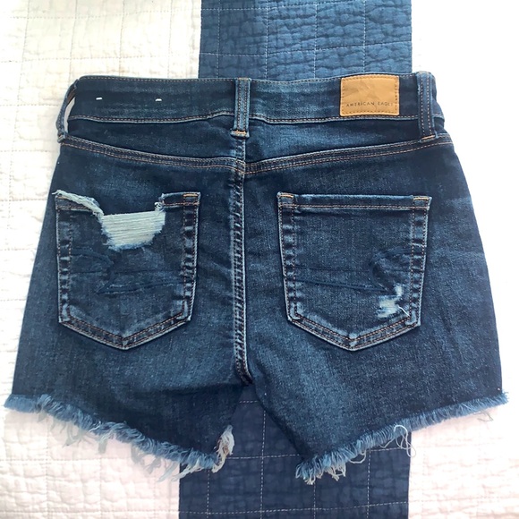 AEO Next Level Stretch Dark Wash denim shorts - Picture 3 of 3